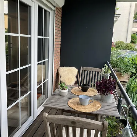 شقة Cosy Nest - De Luxe Avec Canape-lit, Terrasse Et Parking Prive *